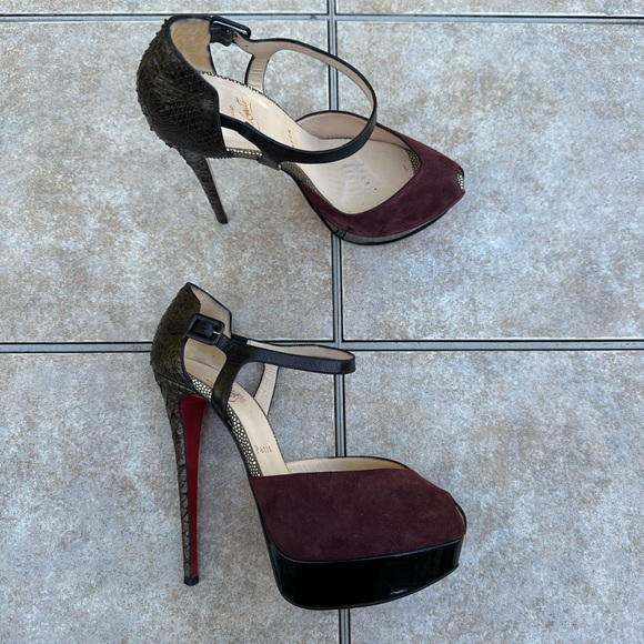 Christian Louboutin 150 suede and python pumps - Picture 6 of 16